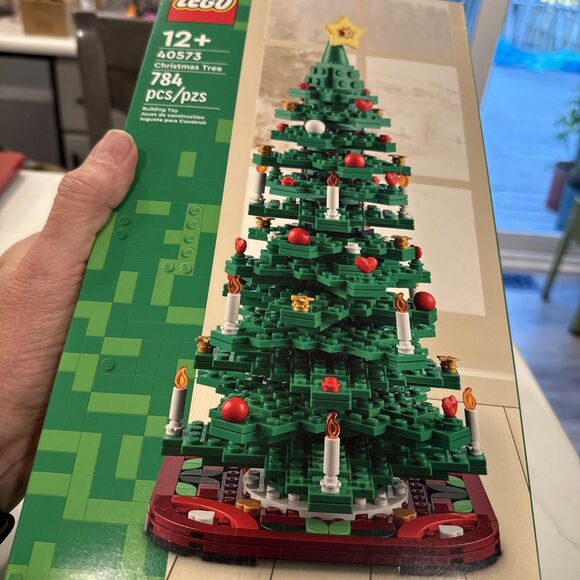 LEGO Seasonal Christmas Tree 2 In 1 Set 40573 BRAND NEW SEALED 784pcs - Picture 5 of 5